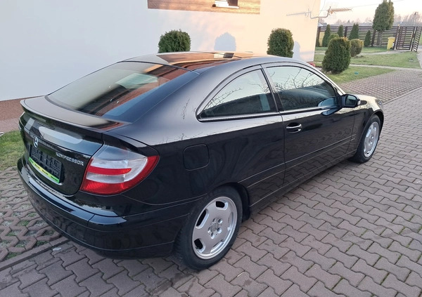 Mercedes-Benz Klasa C cena 12800 przebieg: 272111, rok produkcji 2004 z Łódź małe 352